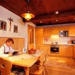 Farm stay Kinder-bauernhof Ederbauer Flachau